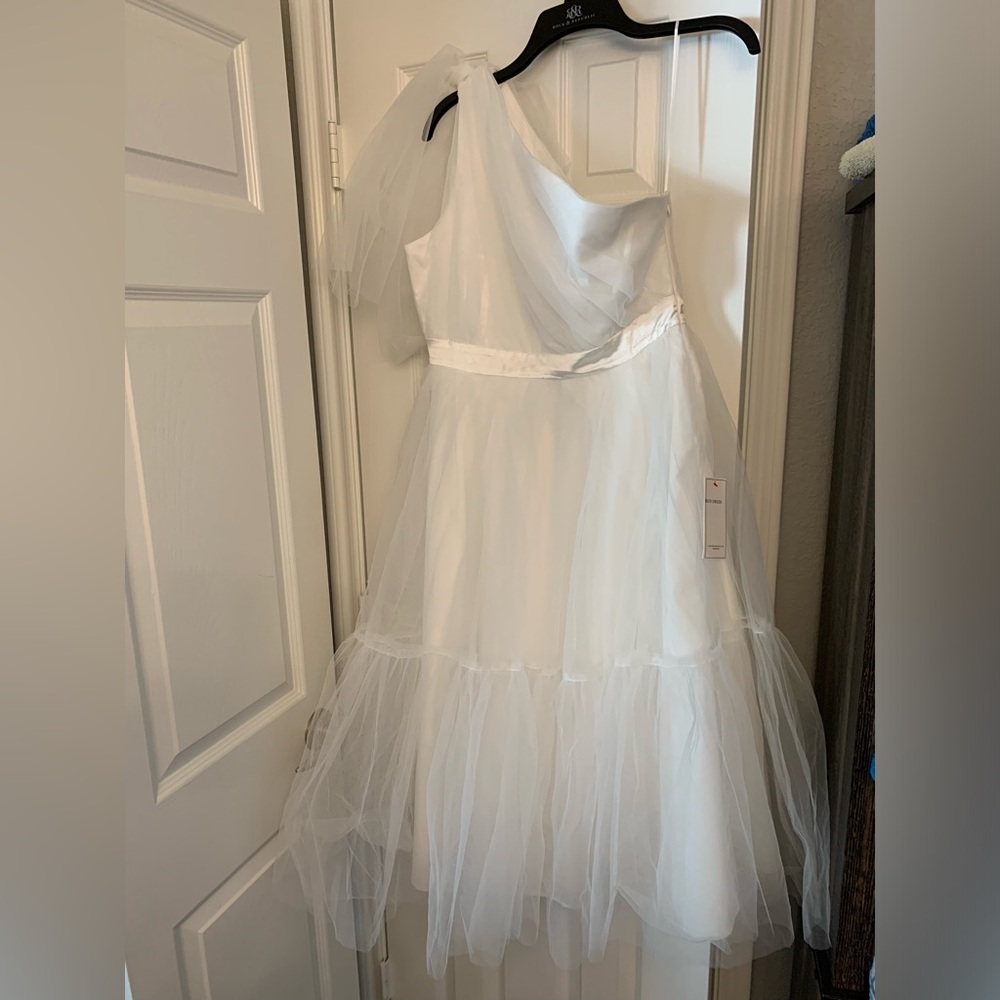 “Lifetime of Love” White dress Red Dress boutique bridal tulle bow Medium NWT